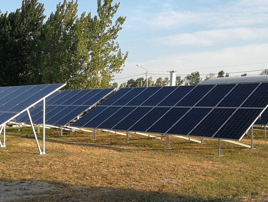 En Chazón, la primera empresa con energía renovables