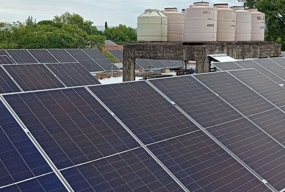 Energía solar en educación: el caso del Centro María Reina