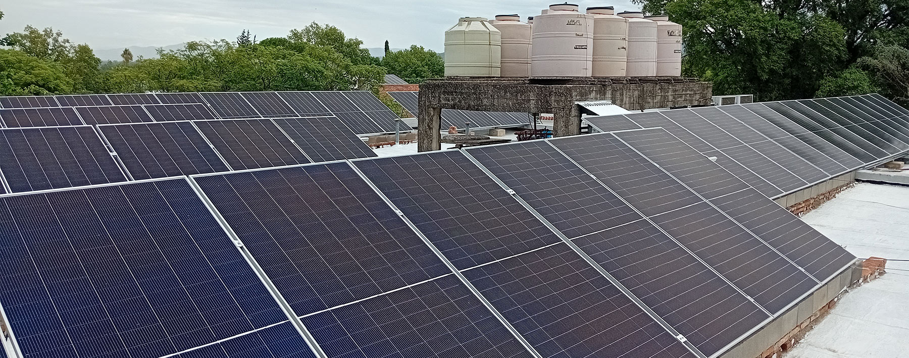 Energía solar en educación: el caso del Centro María Reina